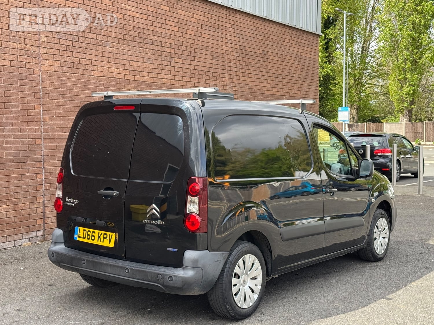 Citroen Berlingo 2016 - Vans & Commercial Vehicles in Ashford