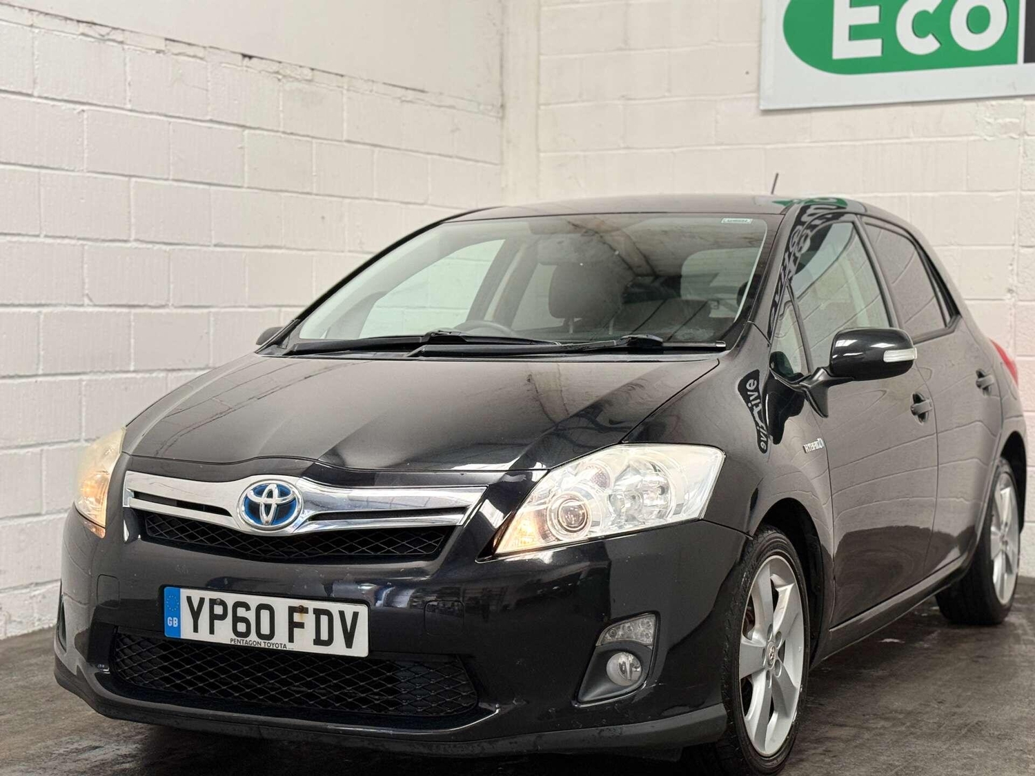 Toyota Auris 2010 - Cars in Uxbridge