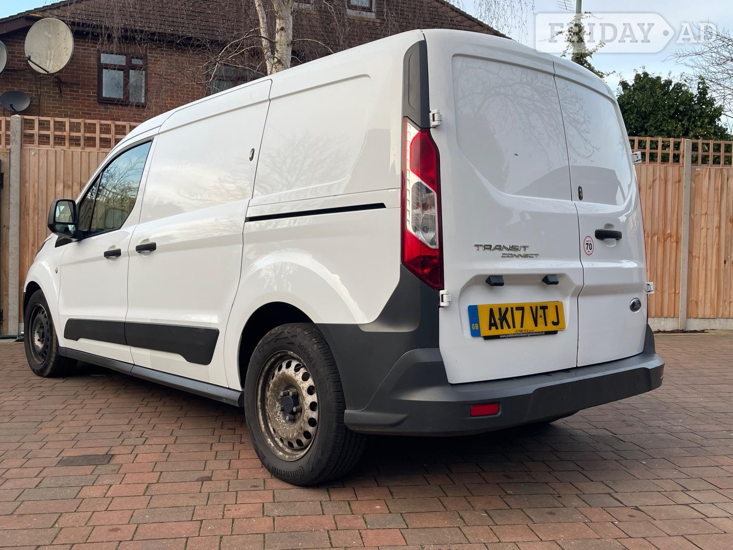 Ford Transit Connect 2017 - Vans & Commercial Vehicles