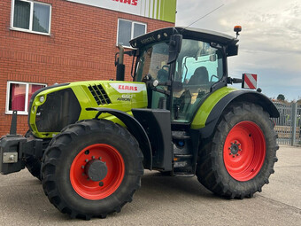 Claas ARION 650 HEXASHIFT - STAGE V CEBIS 50K (2022) Tractor