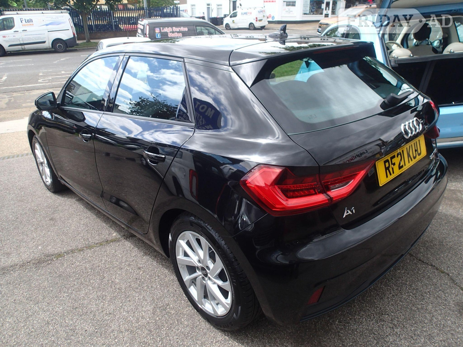 [ berth ]Audi A1