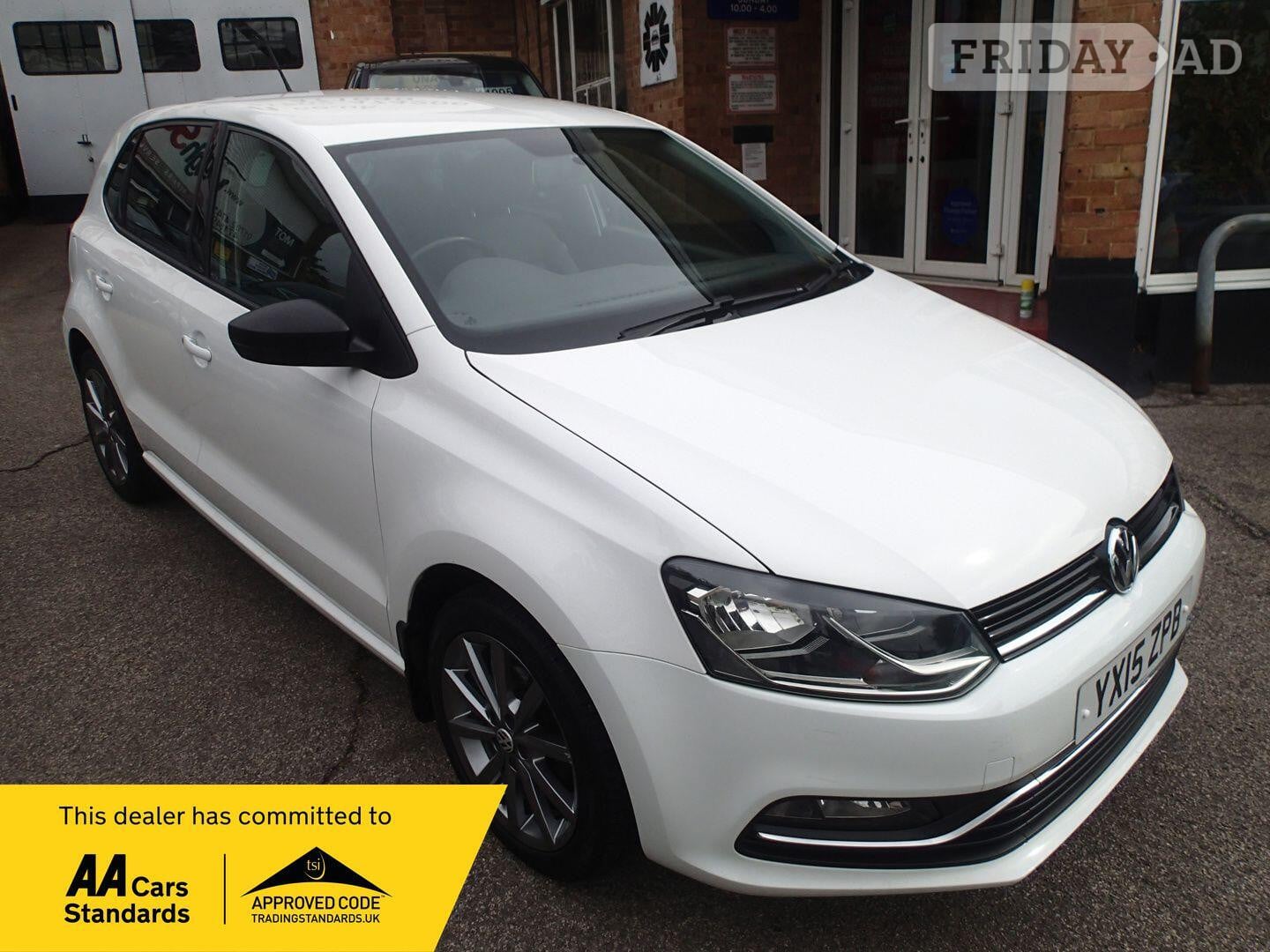 Volkswagen Polo 2015 in Leigh-On-Sea