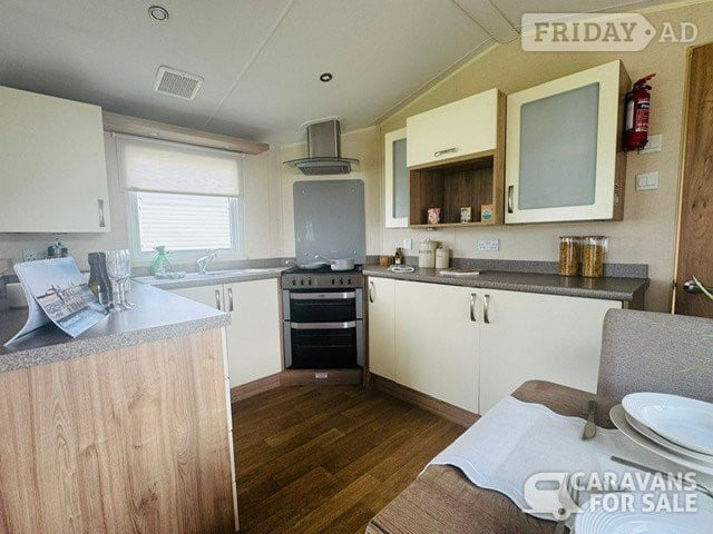 BK Bluebird Grosvenor 2014 for sale - Holiday Homes in Dovercourt