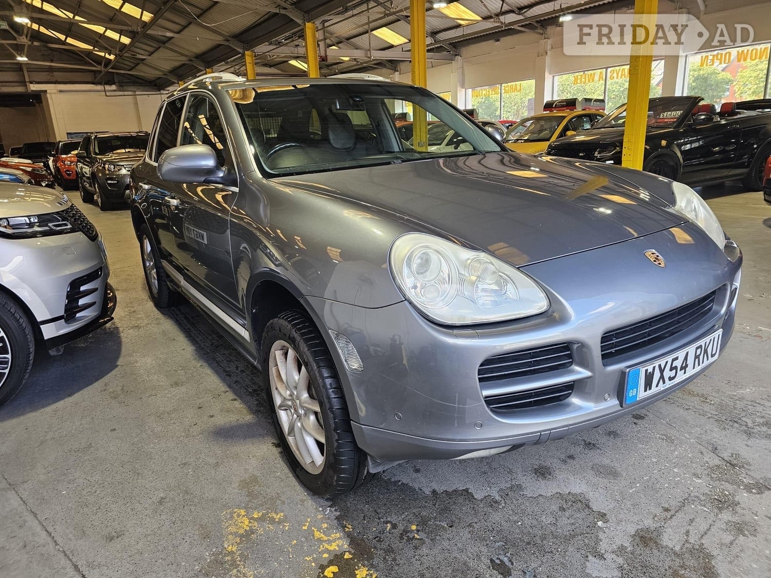 Porsche Cayenne 2004 in Pontypridd