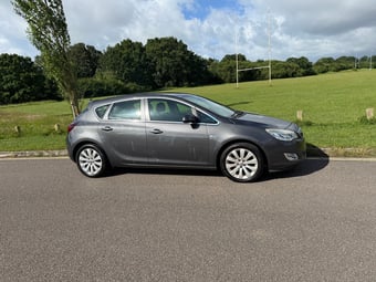 Vauxhall Astra 2011