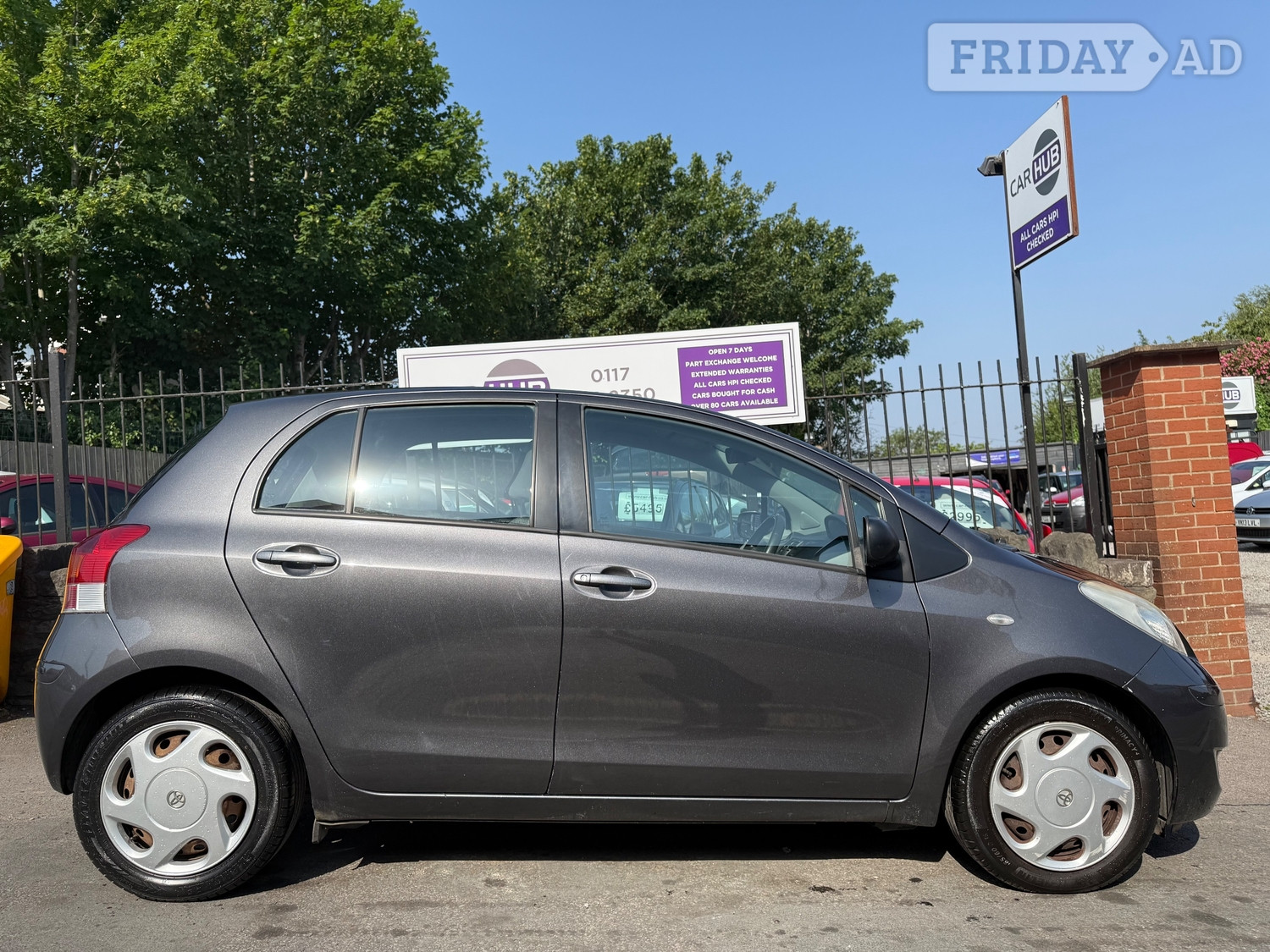 Toyota Yaris 2009 - Cars
