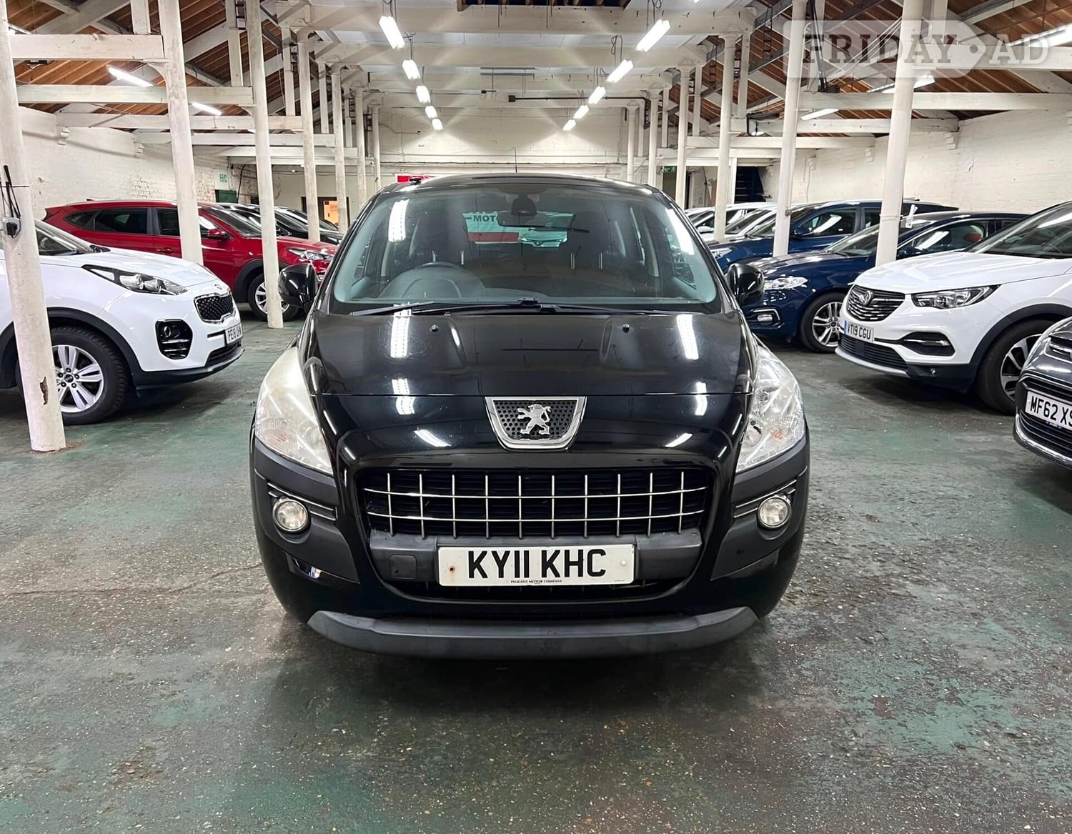 [ berth ]Peugeot 3008