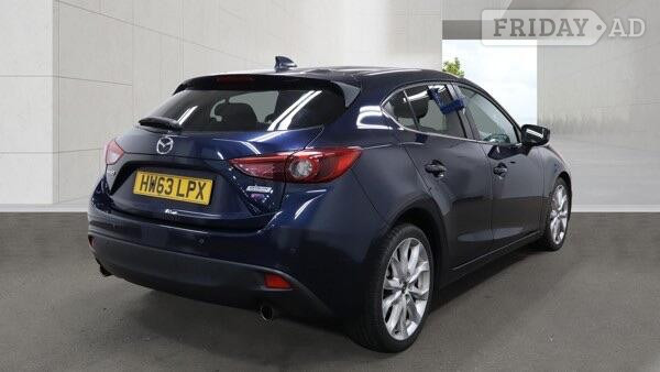 [ berth ]Mazda 3