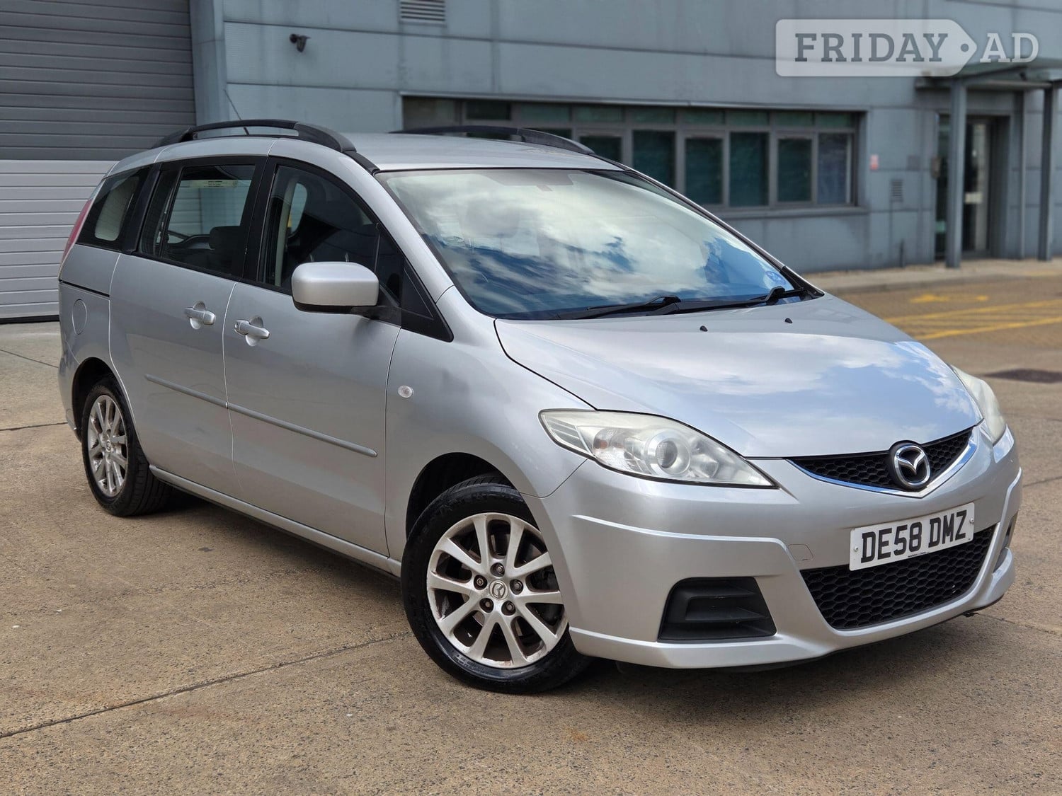 Mazda 5 2008 in Slough