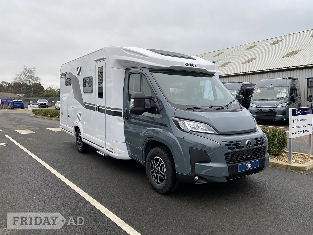 Knaus Live Ti Platinum Selection 650 MEG 2026 for sale in Newark