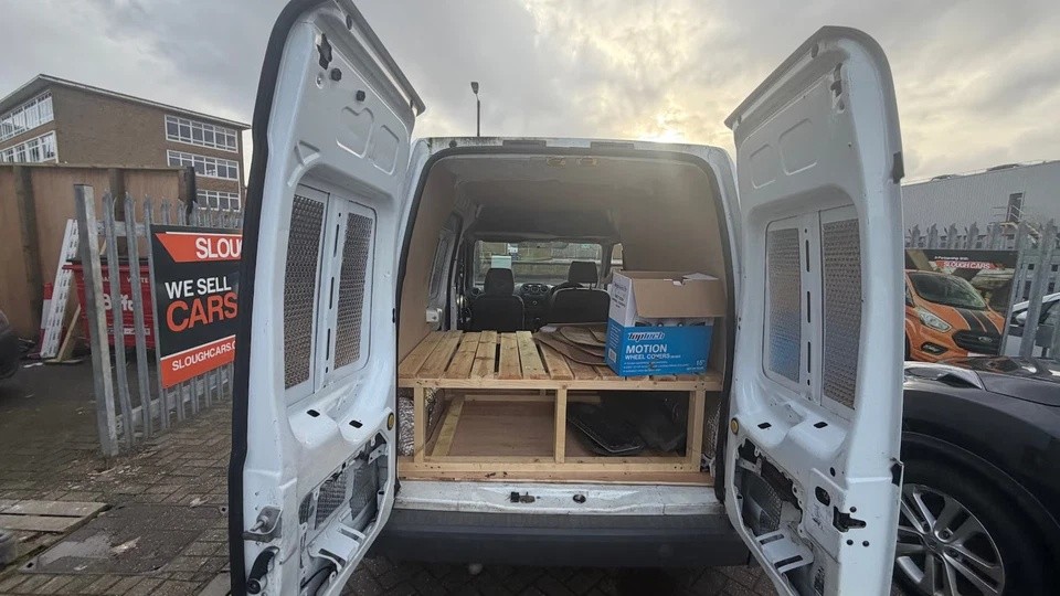 Ford Transit Connect 2010 - Vans & Commercial Vehicles