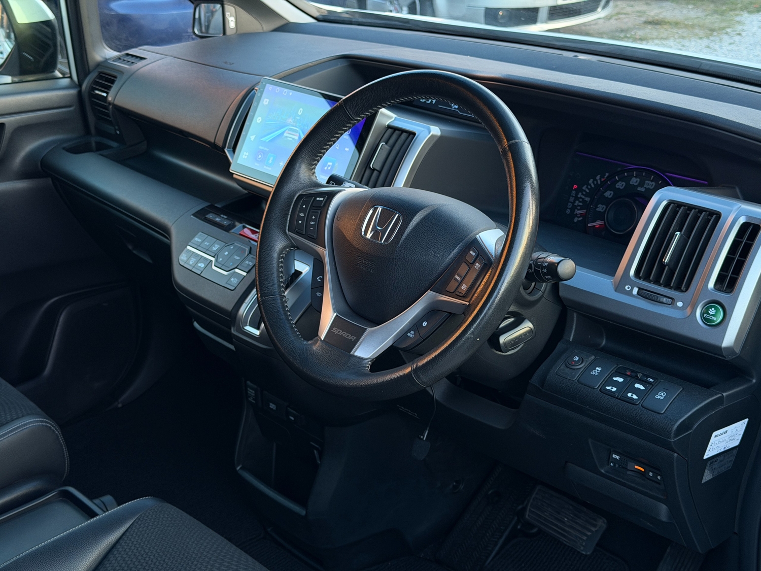 Honda Stepwagon 2014 - Cars in Birmingham
