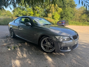 BMW 3 Series 2011