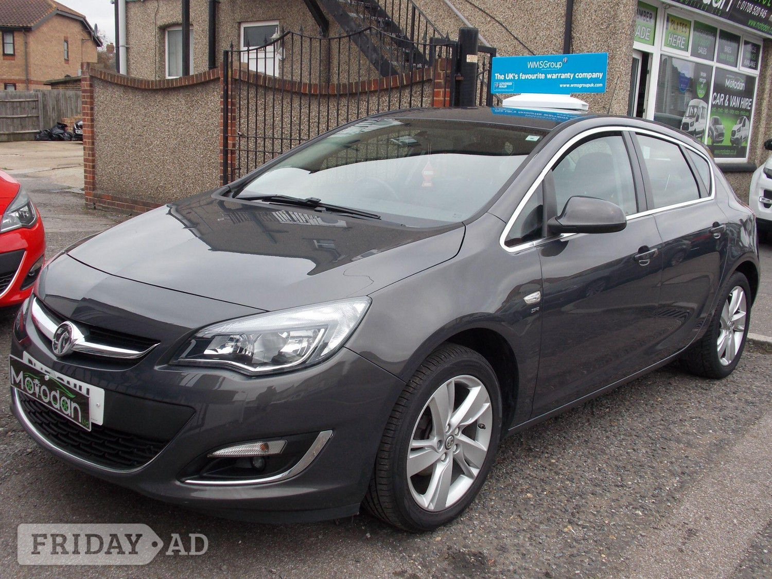 Vauxhall Astra 2015 - Cars in Rainham