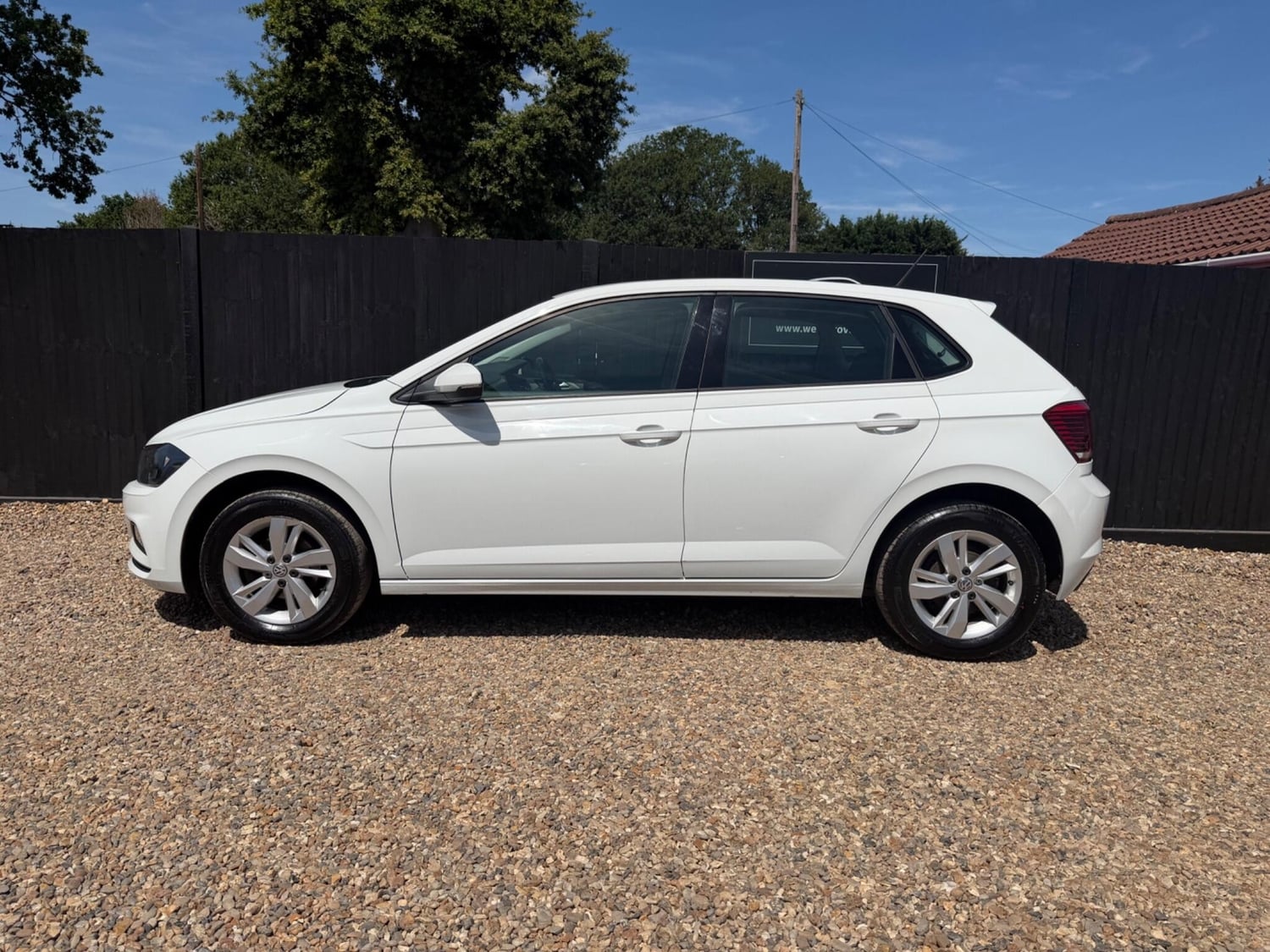 [ berth ]Volkswagen Polo