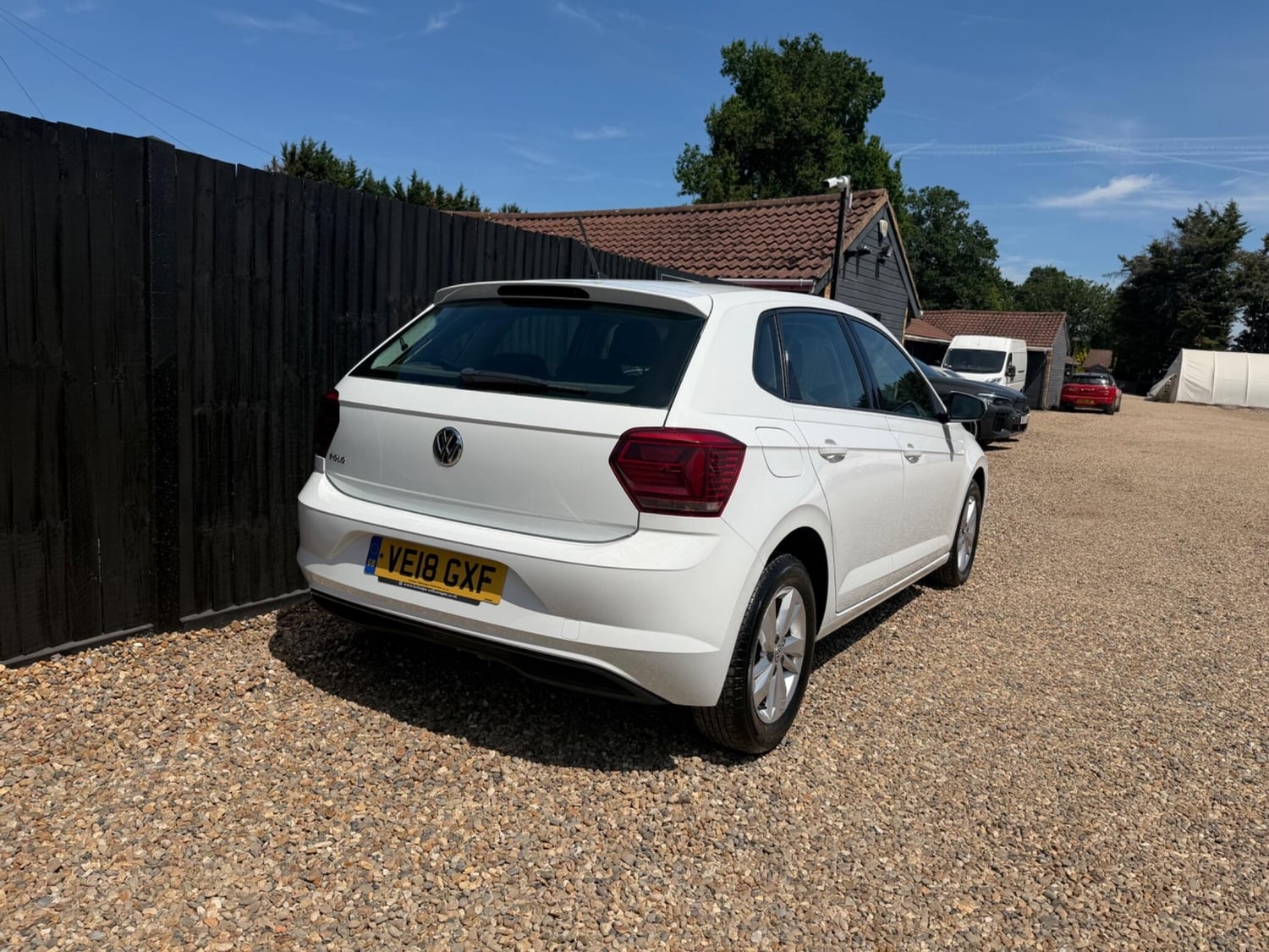Volkswagen Polo 2018 - Cars in Addlestone