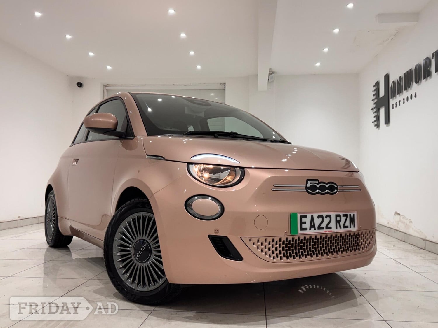 Fiat 500E 2022 in Hounslow