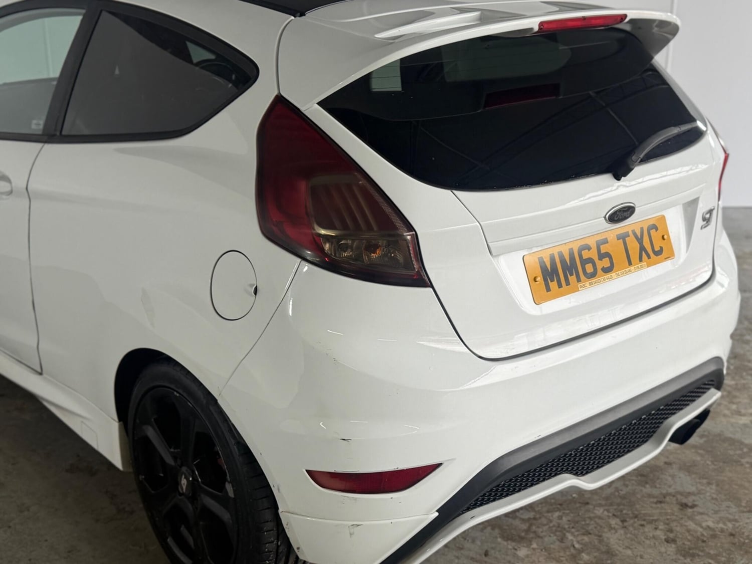 Ford Fiesta 2015 - Cars in Manchester