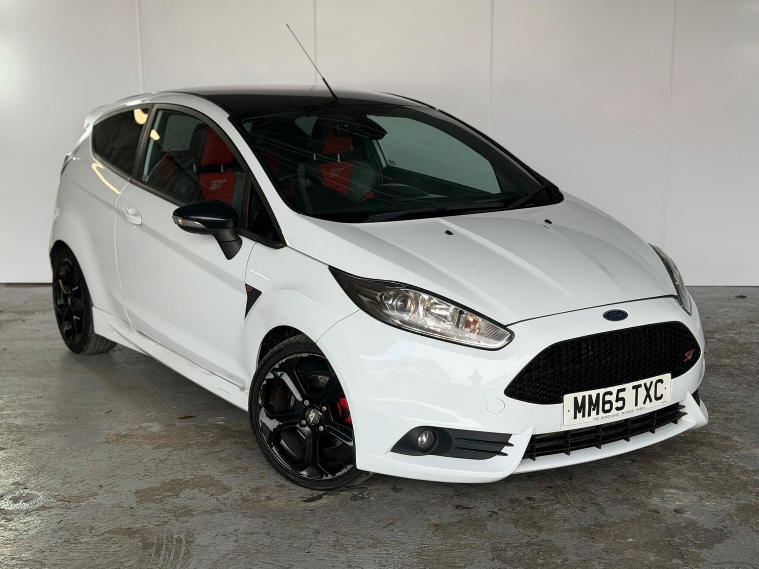 Ford Fiesta 2015 - Cars