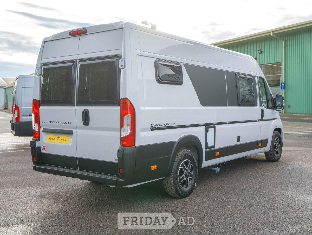 Auto-Trail Expedition 68 XL Flex 140BHP Auto Fiat 140 Newark