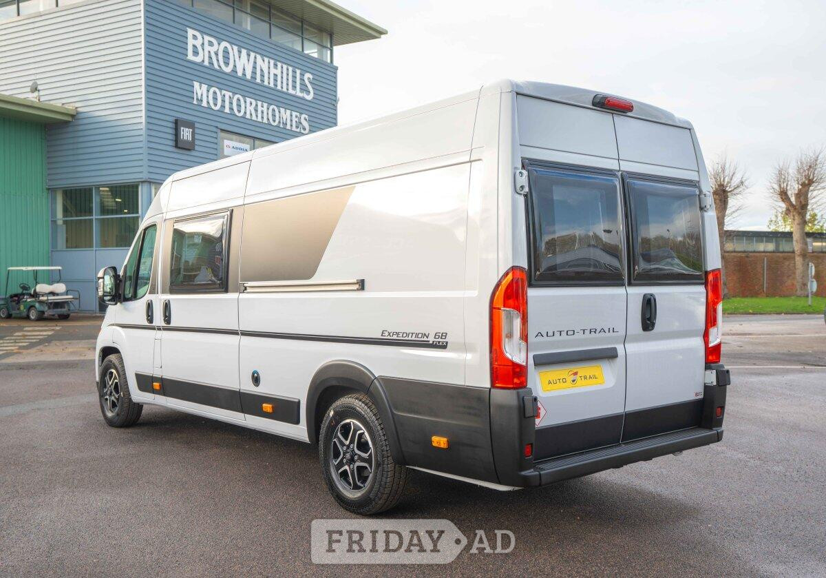 [2 berth ]Auto-Trail Expedition 68 XL Flex 140BHP Auto Fiat 140