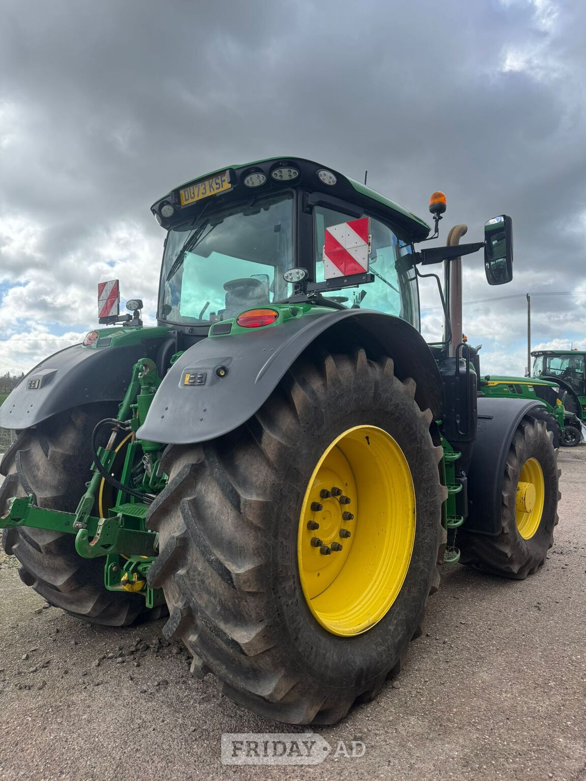 John Deere 6215R (2023) Tractor - Farm & Agricultural Vehicles