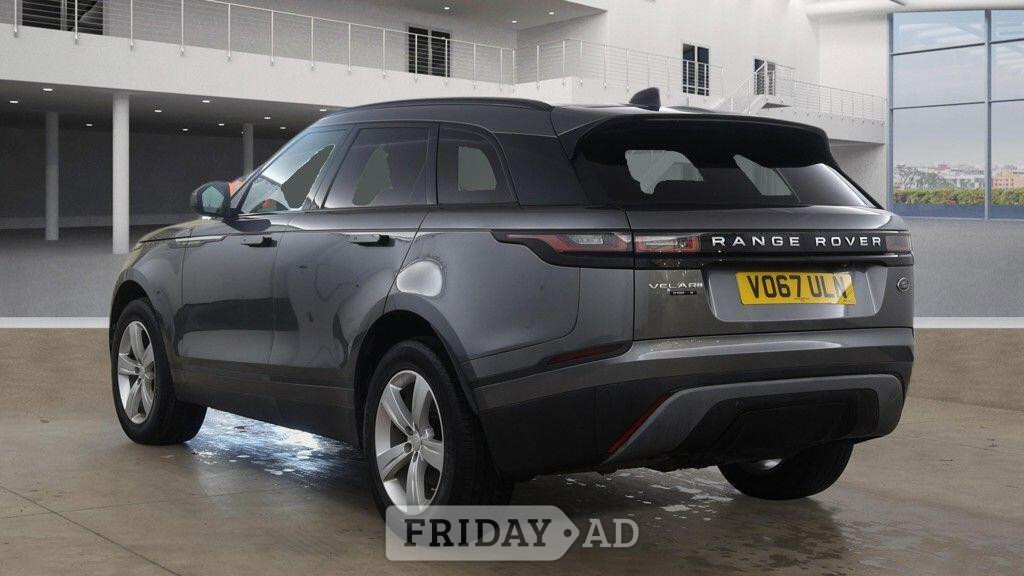[ berth ]Land Rover Range Rover Velar