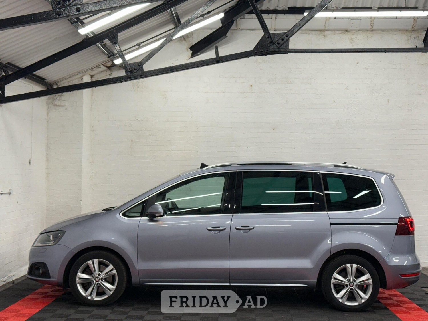 [ berth ]SEAT Alhambra