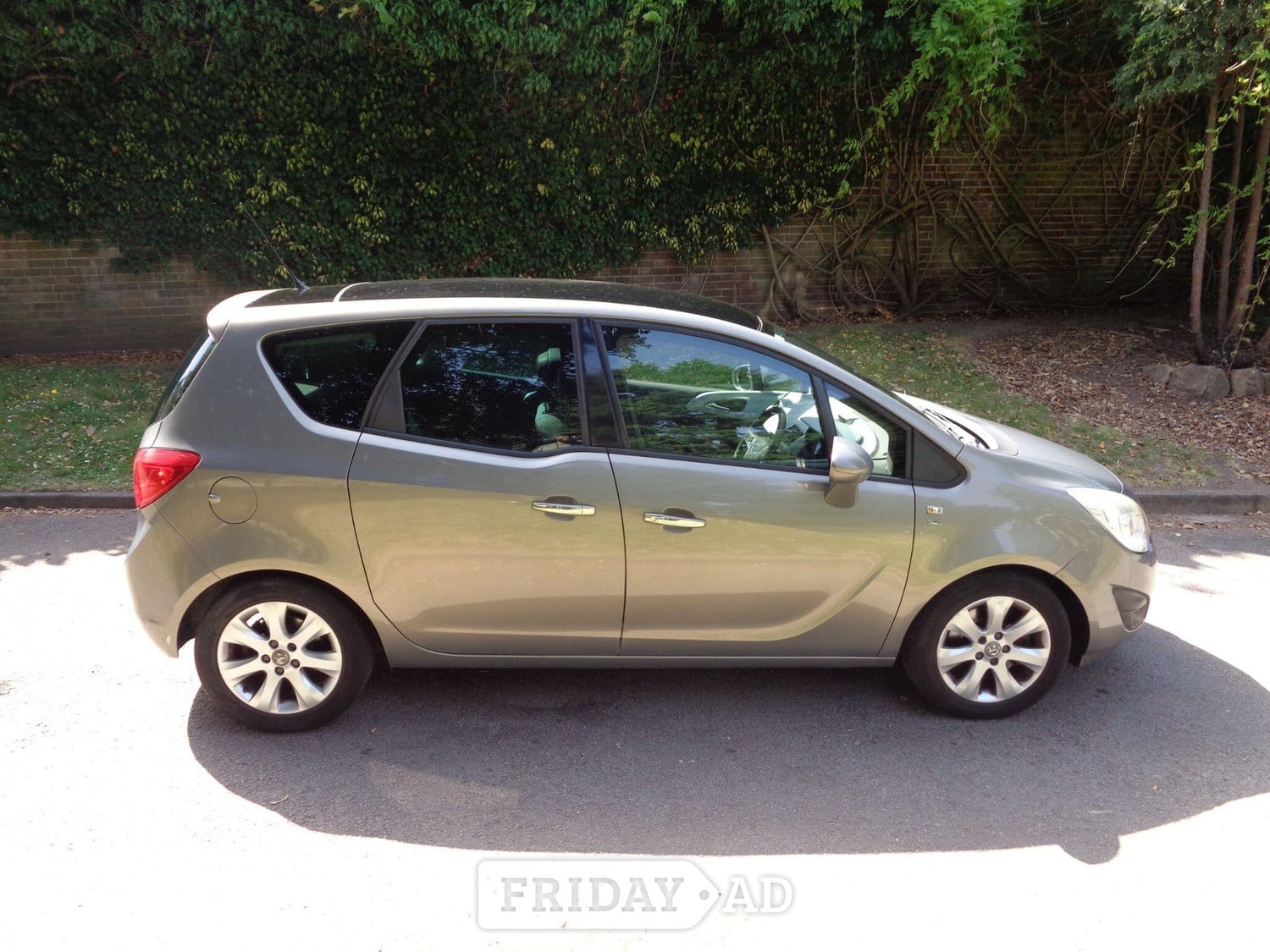 [ berth ]Vauxhall Meriva