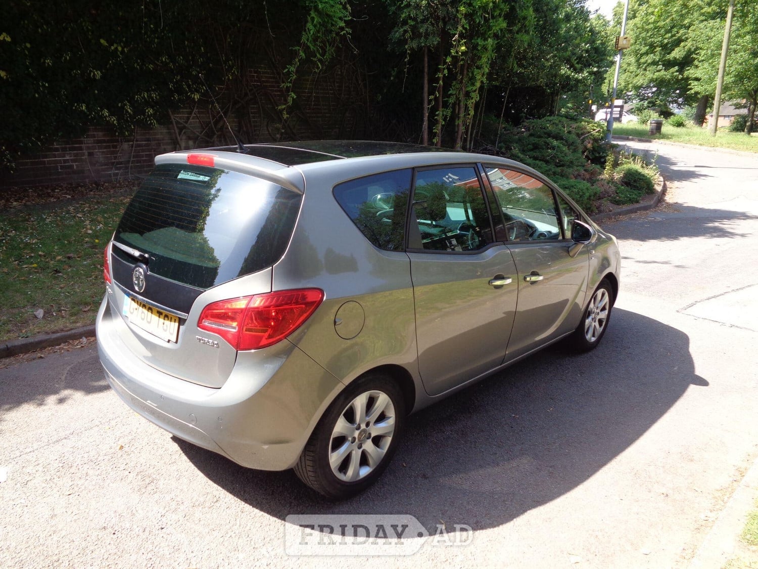 Vauxhall Meriva 2011 - Cars