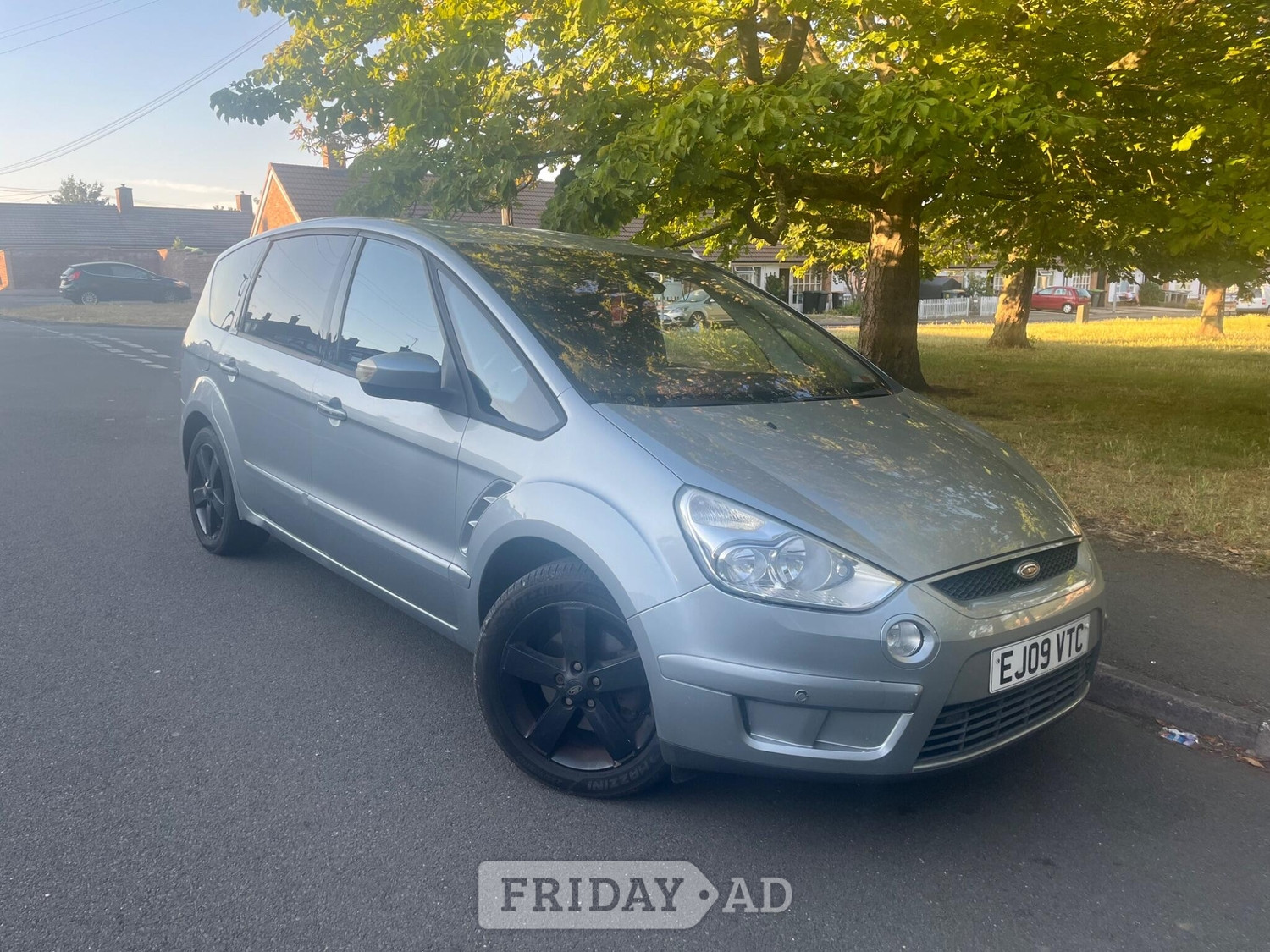 [ berth ]Ford S-Max