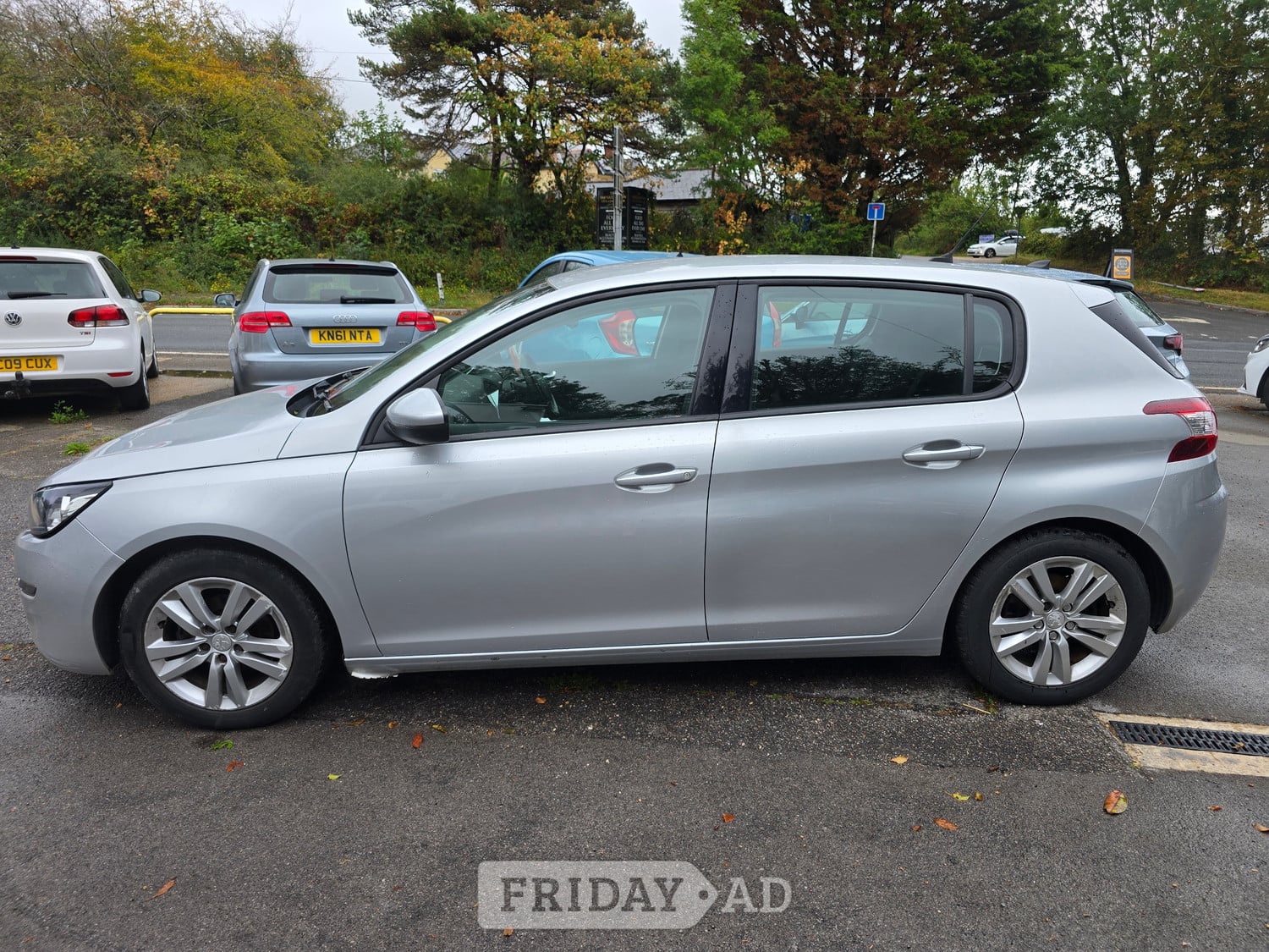Peugeot 308 2014 - Cars in Weymouth