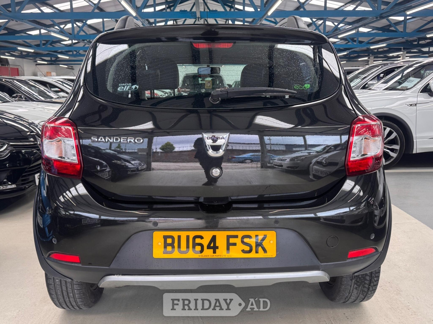 [ berth ]Dacia Sandero Stepway