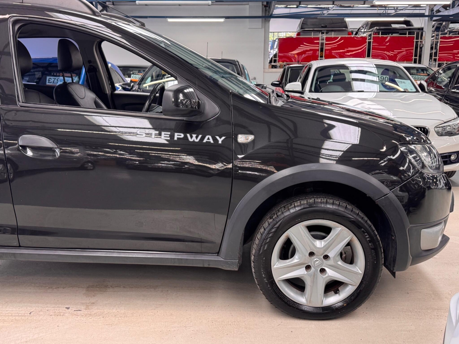 Dacia Sandero Stepway 2014 - Cars in Bolton