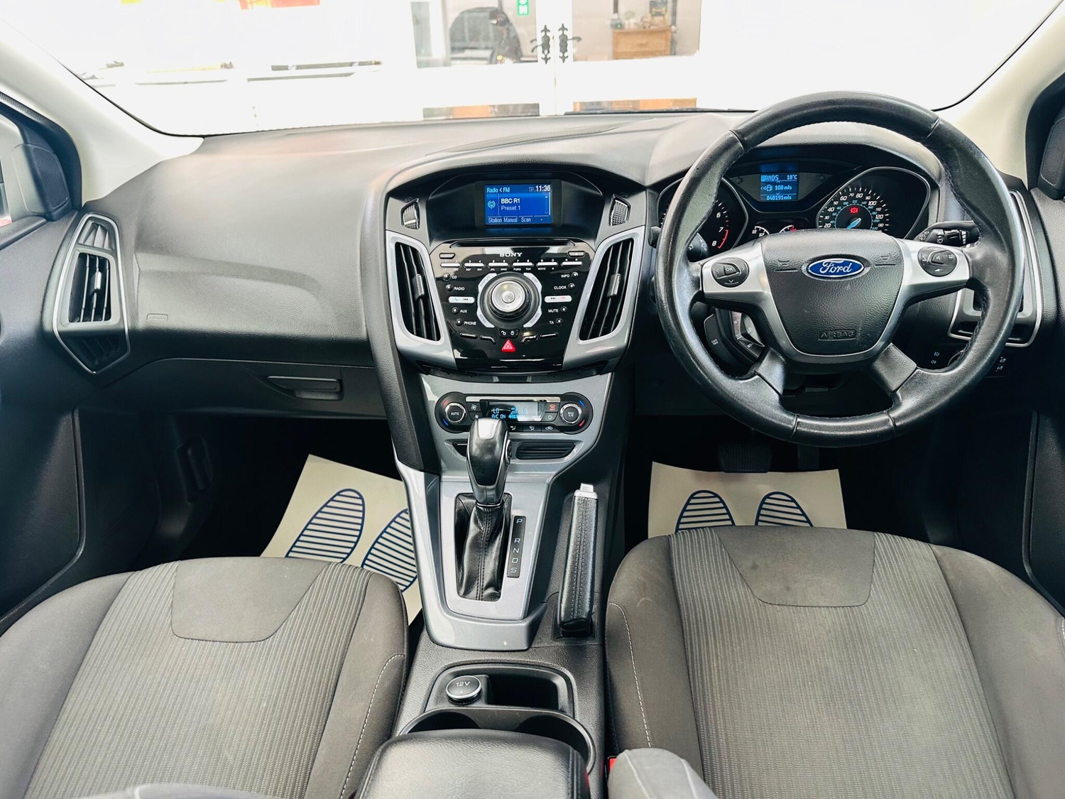[ berth ]Ford Focus