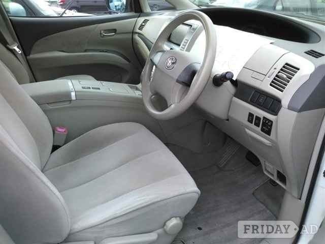 [ berth ]Toyota Estima