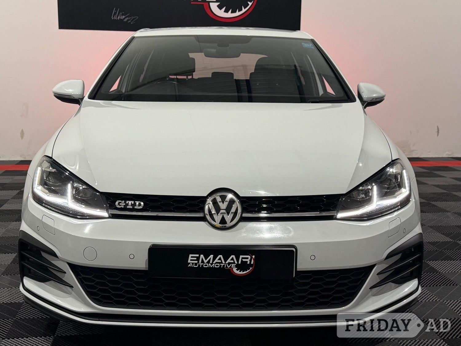 Volkswagen Golf 2018 - Cars