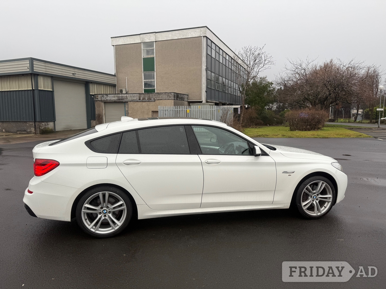 BMW 5 Series Gran Turismo 2012 - Cars