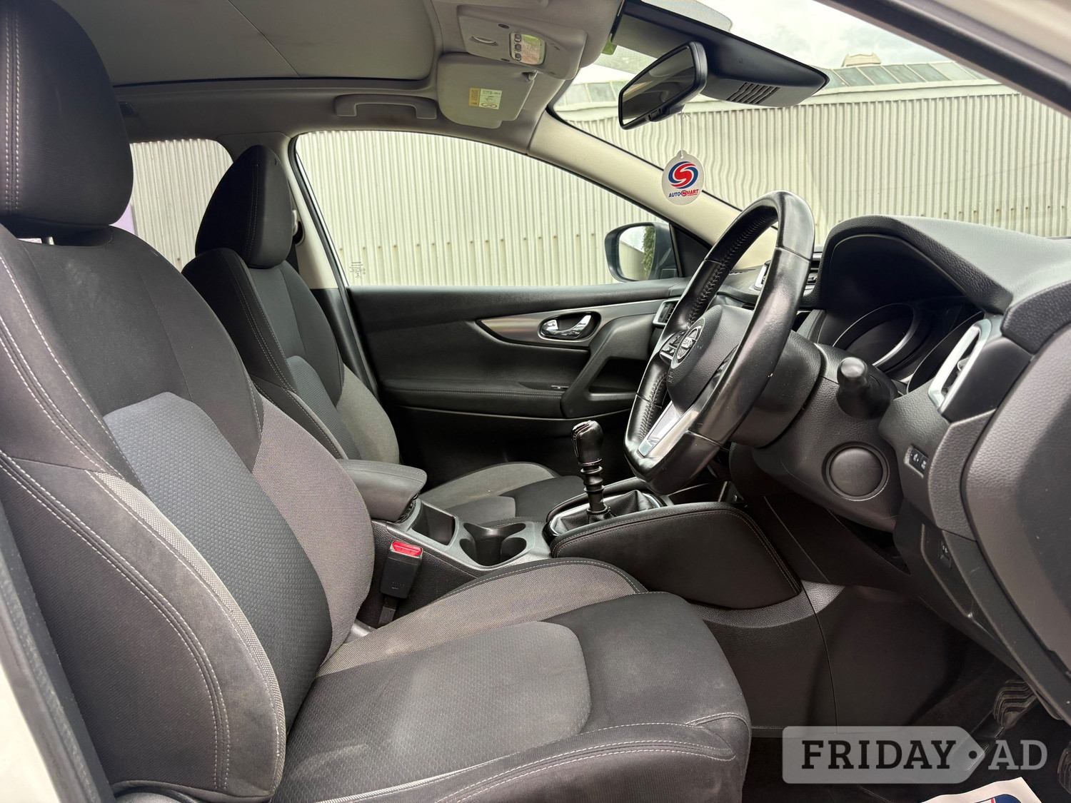 Nissan Qashqai 2018 - Cars in Airdrie