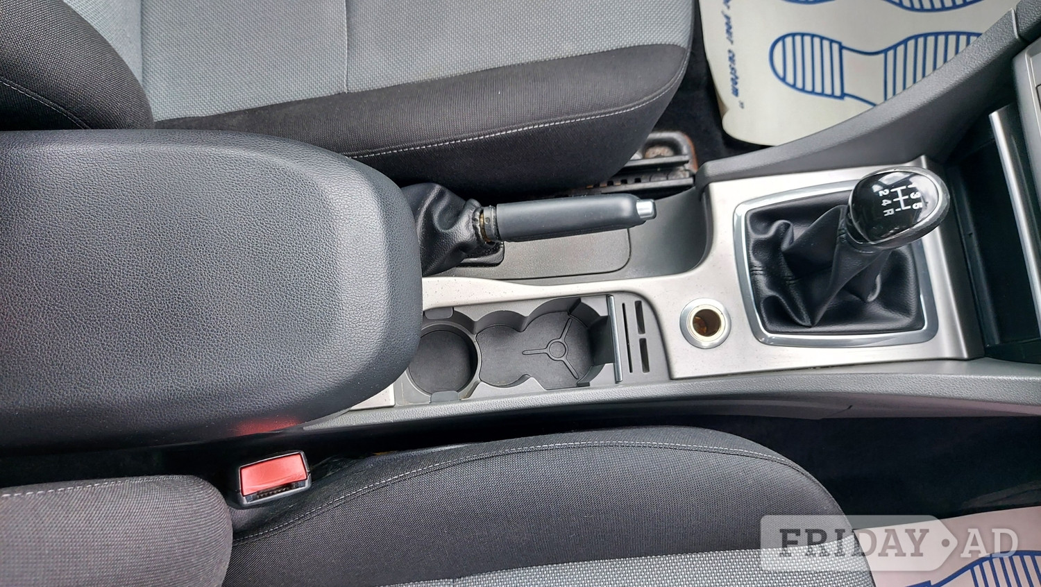Ford Focus 2010 - Cars