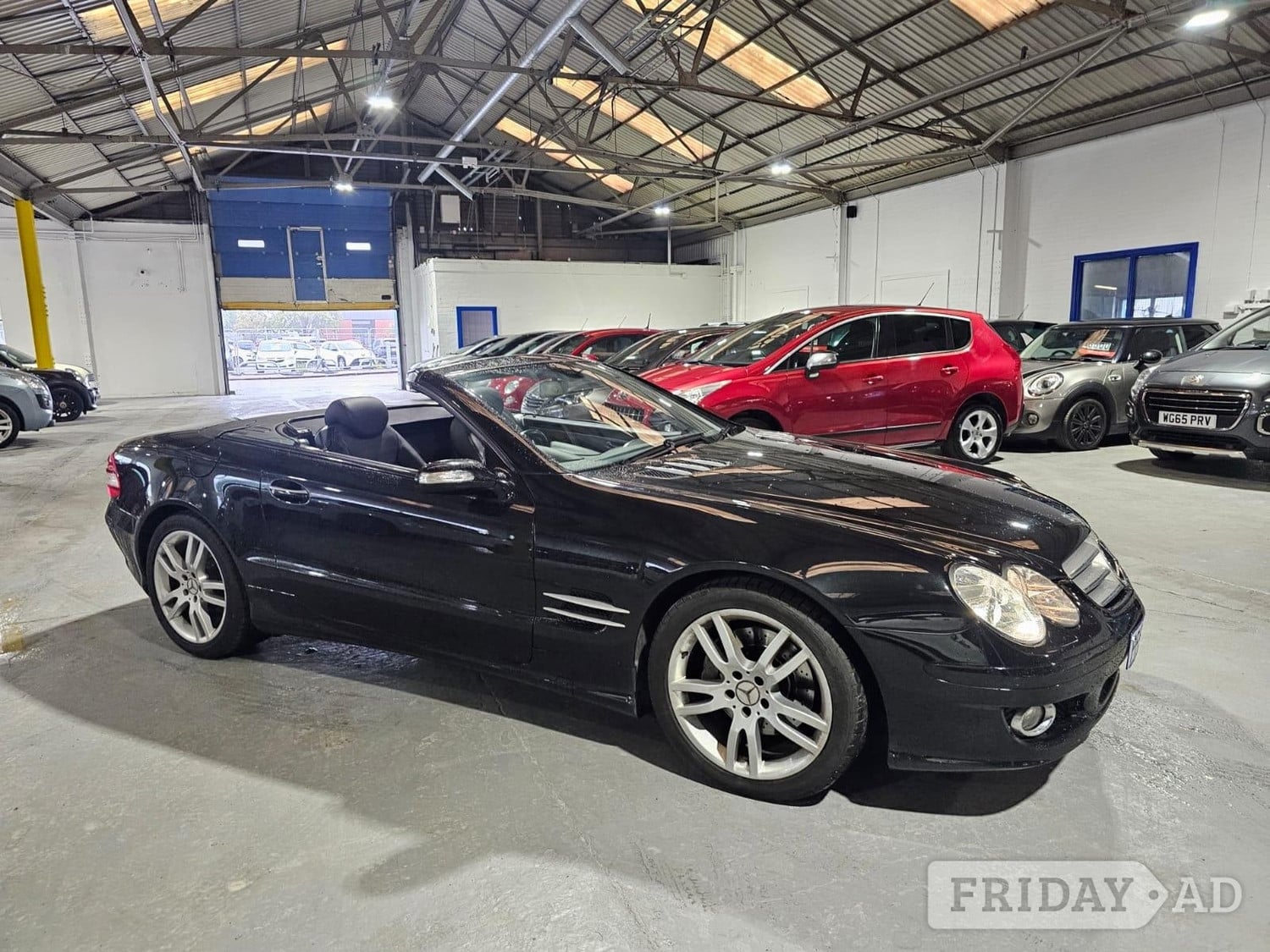 Mercedes-Benz SL Class 2008 in Pontypridd