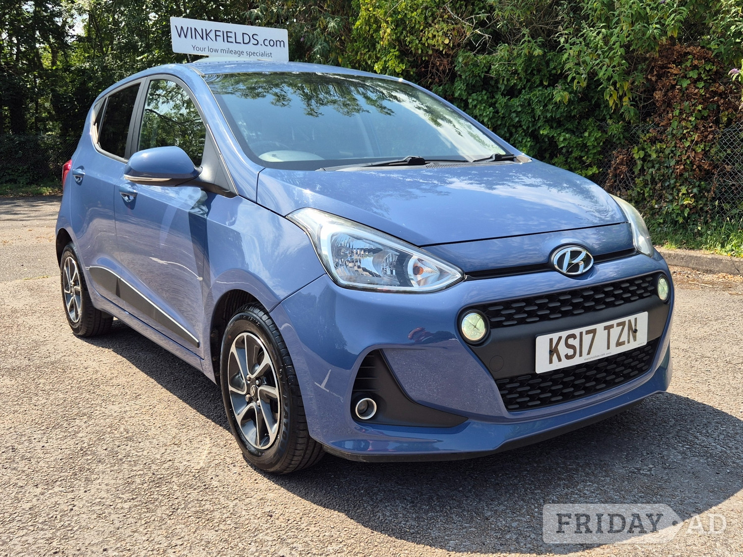 Hyundai i10 East Molesey