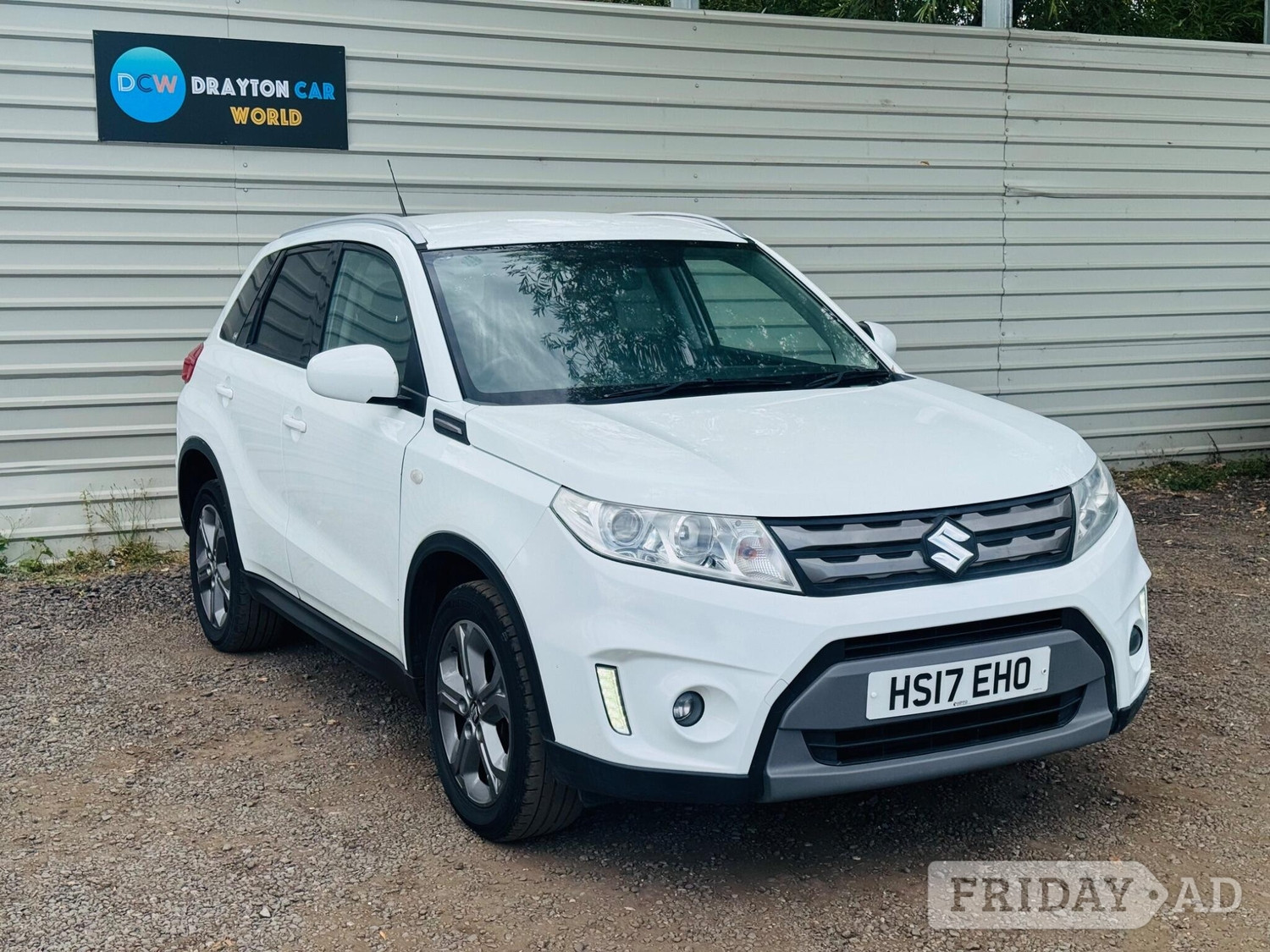 Suzuki Vitara 2017 - Cars in Hillingdon