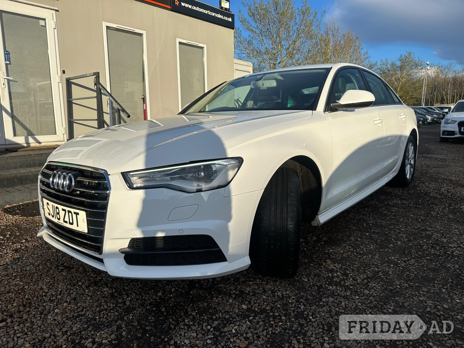 [ berth ]Audi A6 Saloon