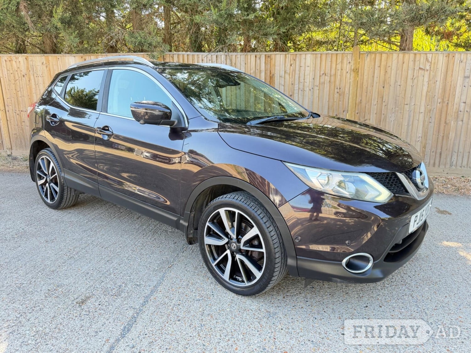 Nissan Qashqai 2015 - Cars