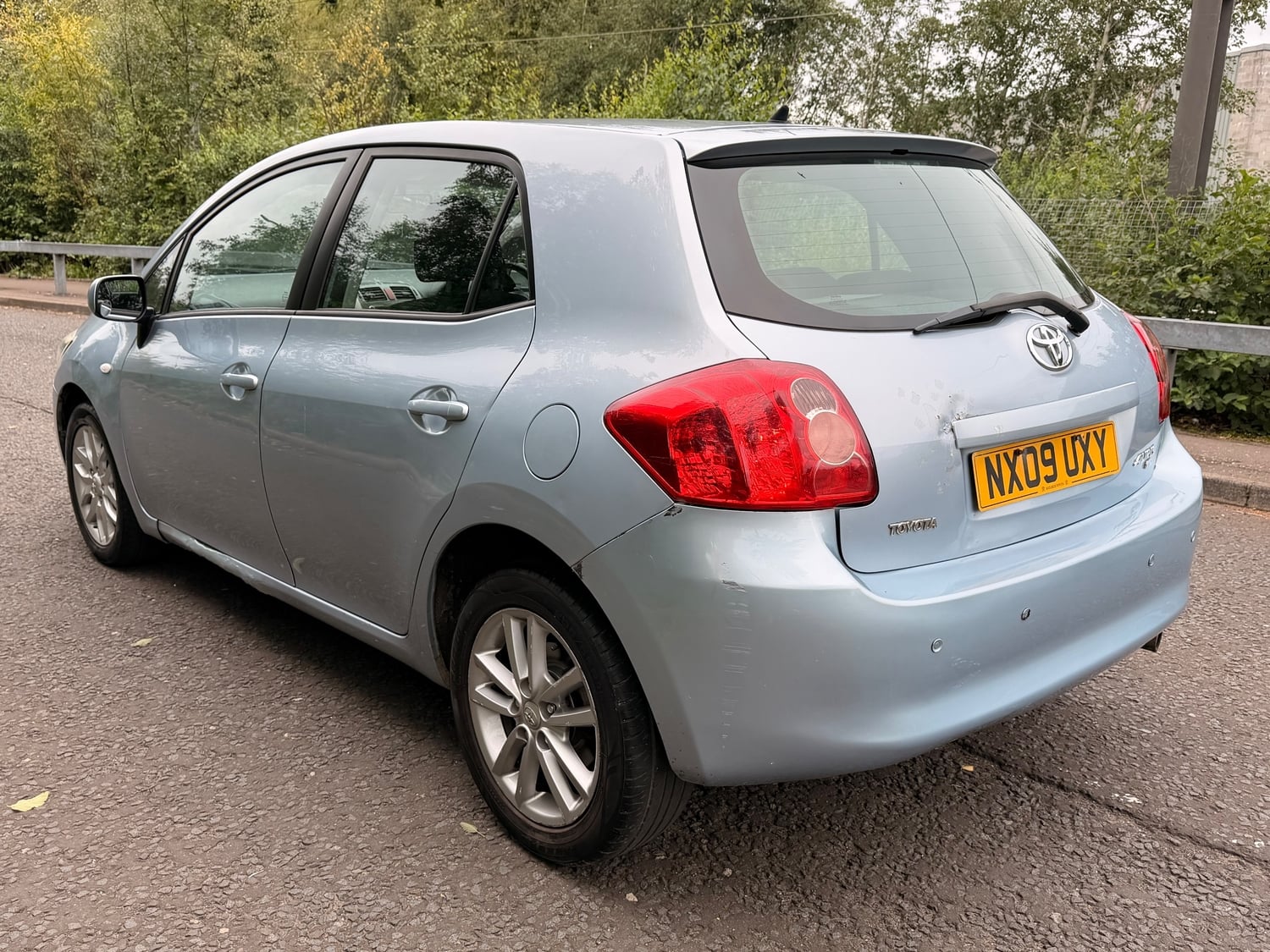 Toyota Auris 2009 - Cars