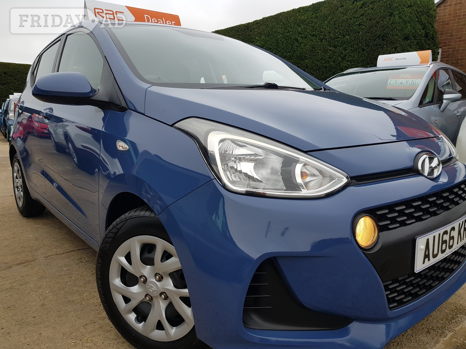Hyundai i10 2017 - Cars in Eastbourne