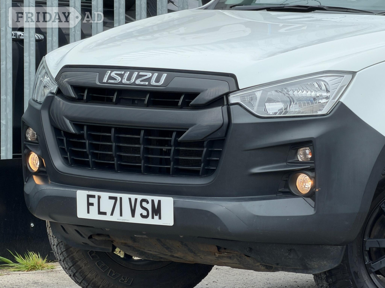 Isuzu D-MAX 2021 - Vans & Commercial Vehicles