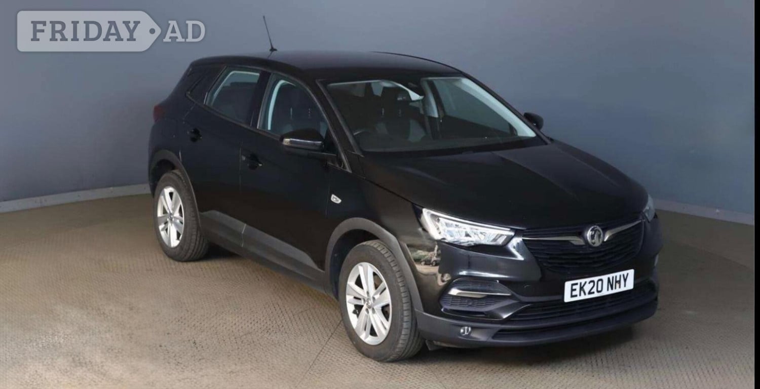 Vauxhall Grandland X 2020 in Staines