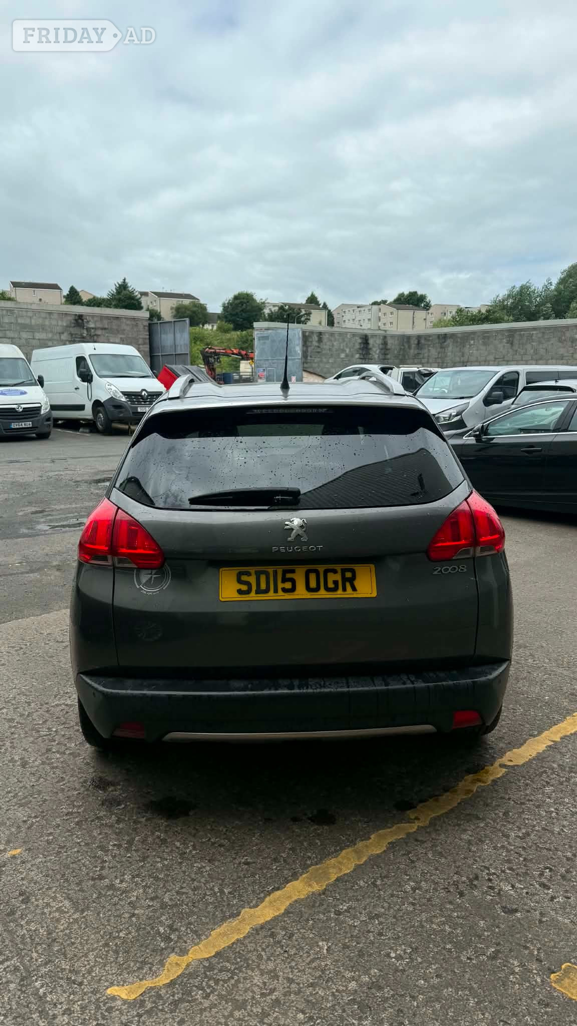 [ berth ]Peugeot 2008